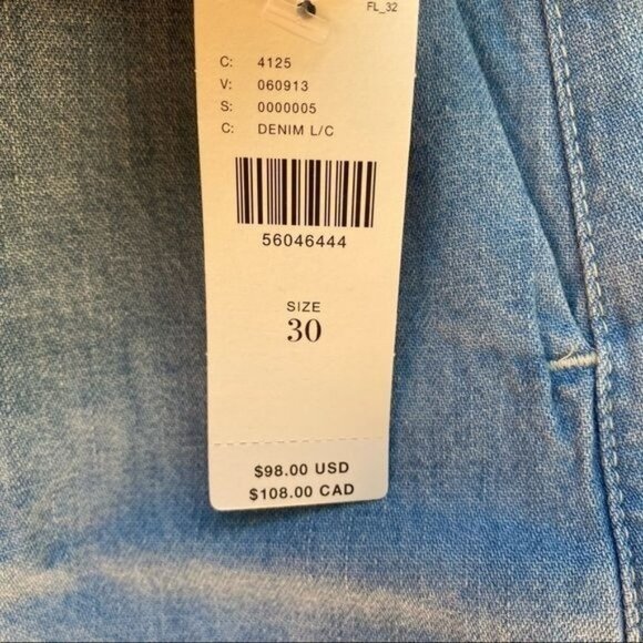 Pilcro and the Letterpress Mina Chambray Wide Crop Pant Blue Chino Shorts Size 3 - Picture 6 of 14